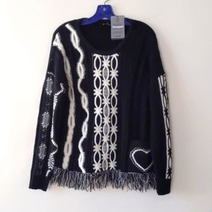 Heart pocket: M Desigual sweater NWT